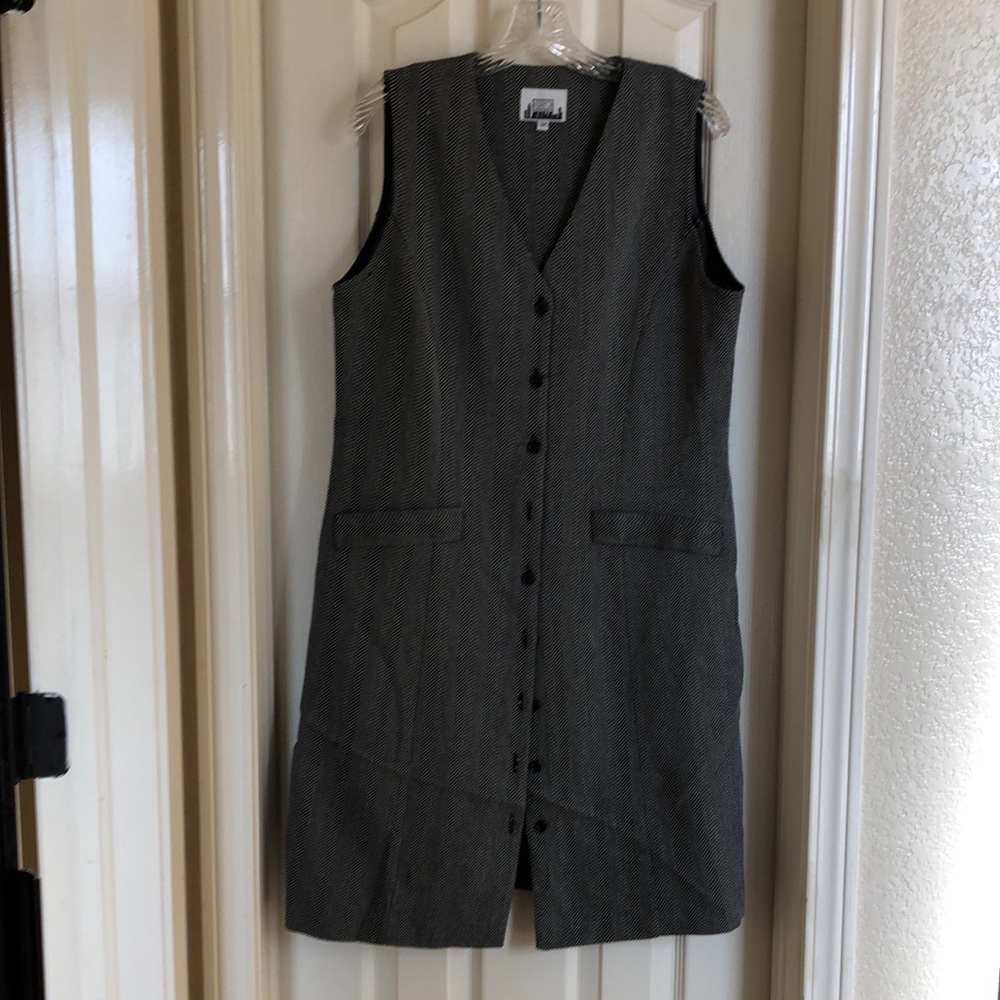 EGO Gray Sleeveless V-Neck Sheath Dress